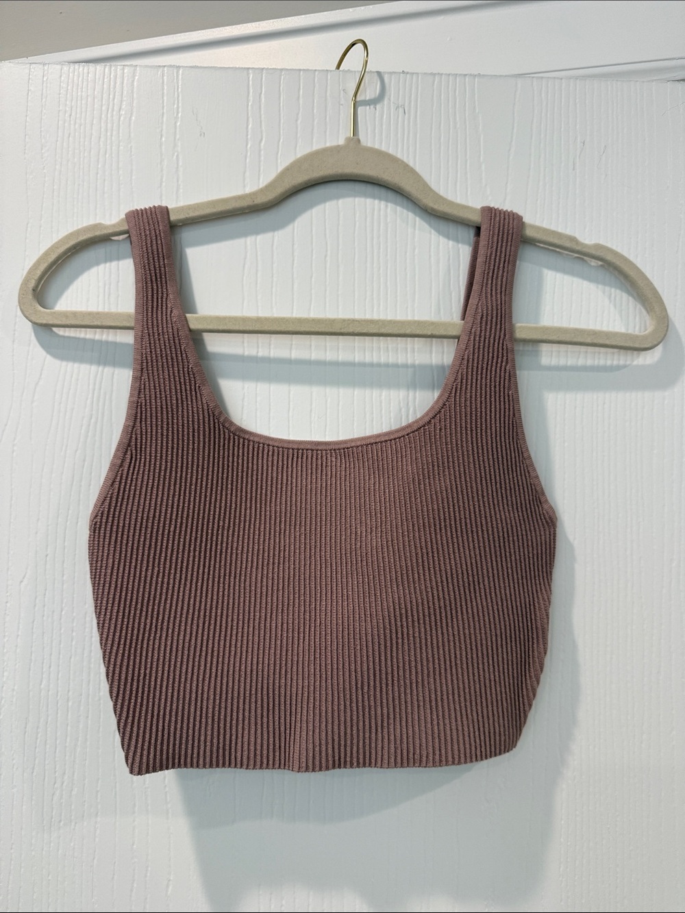 Babaton Sculpt Knot Ribbed Scoop Crop Tank - Mauve